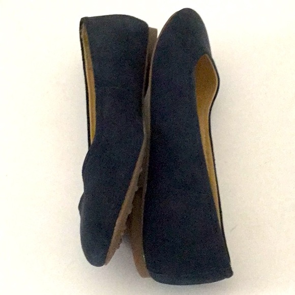 Lands’ End Navy Blue Slip on Suede Flats. Preppy Boho Casual - Picture 4 of 7